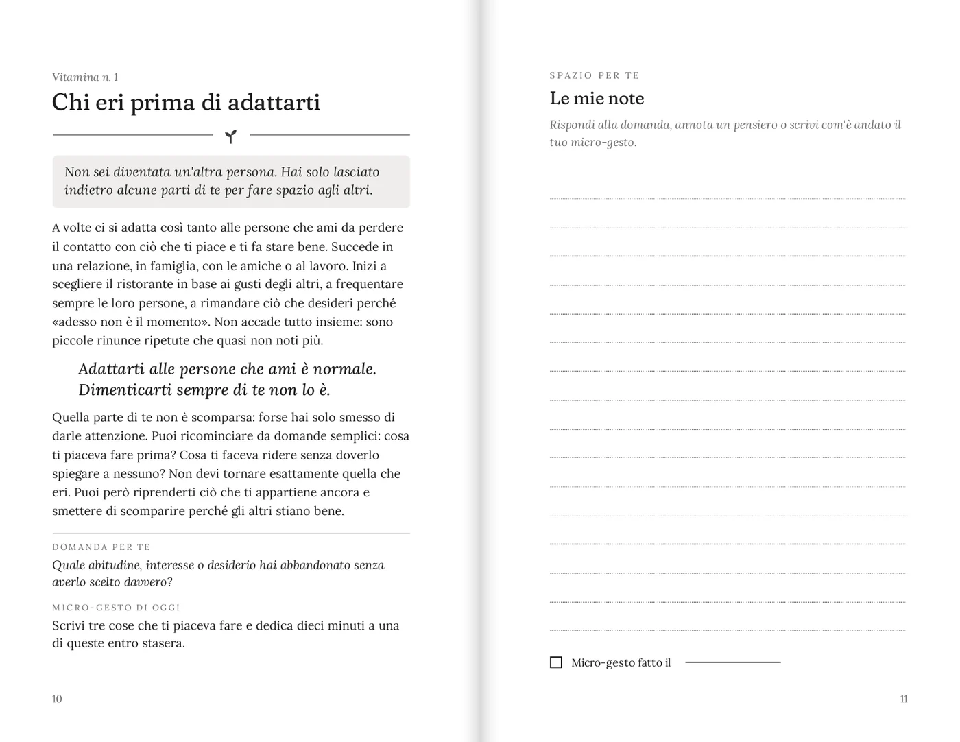 Doppia pagina del libro: a sinistra la Vitamina n. 1, Chi eri prima di adattarti, con promemoria, testo, domanda e micro-gesto; a destra la pagina a righe per le note personali